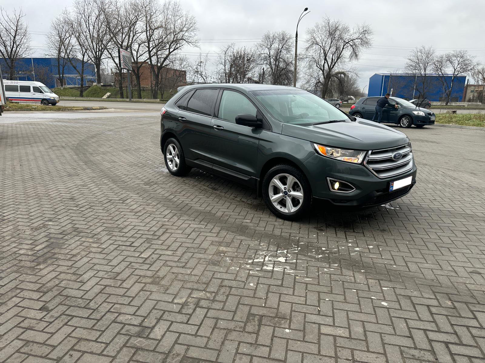 ford jeep chirie auto